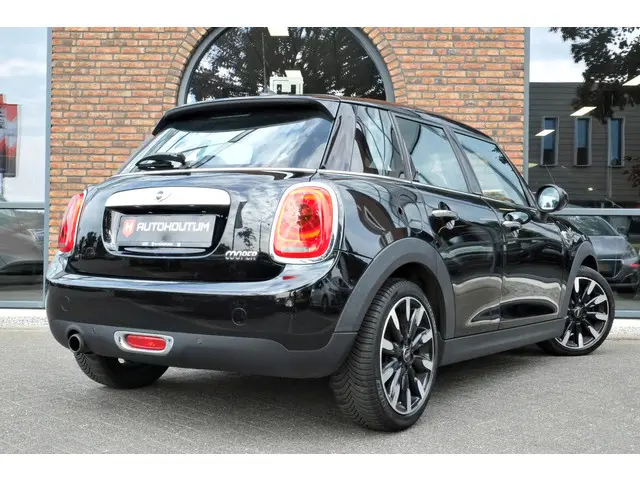 MINI Cooper 2