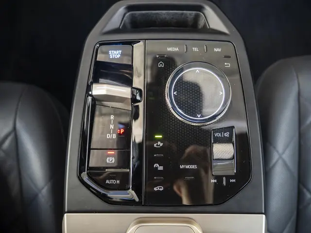 BMW iX M60 2023 Elektrisch 57