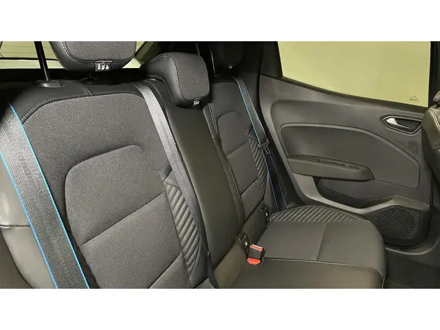 Renault Clio 1.0 TCe 90 GPF esprit Alpine 2023 Benzine 5