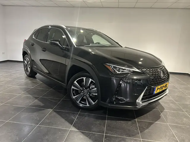 Lexus UX 250h Preference Line 2022 Hybride Benzine 5