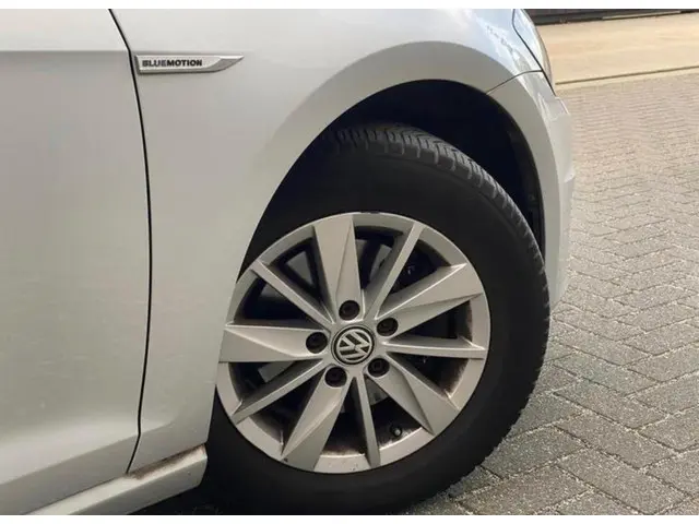 Volkswagen Golf Variant 1.0 TSI Trendline 2016 Benzine 21