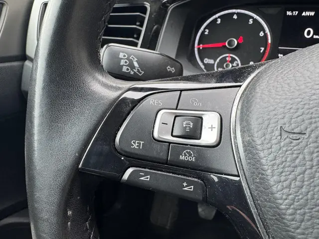 Volkswagen Polo 1.0 TSI Comfortline 2018 Benzine 20