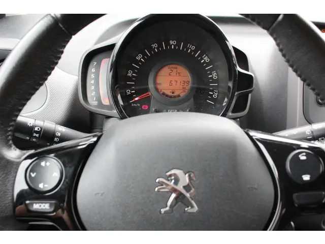 Peugeot 108 Active 1.0 e-VTi 72 2021 Benzine 15