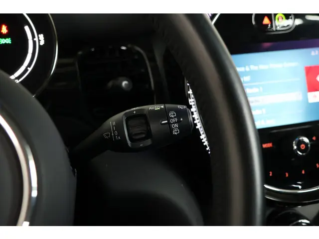 MINI Electric Mini MINI Yours 33 kWh 2023 Elektrisch 22