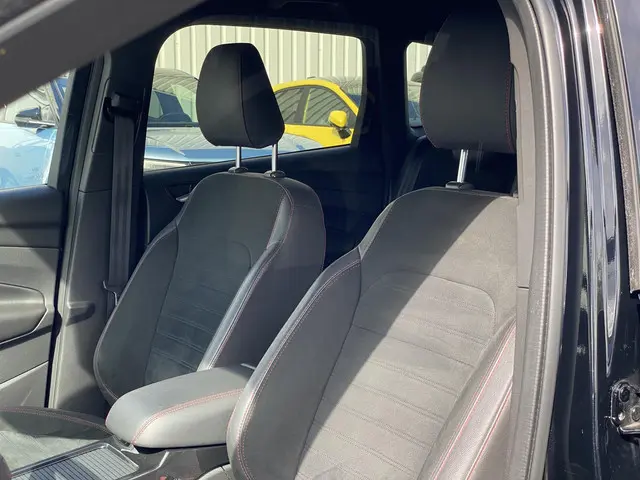 Ford Kuga 1.5 EcoBoost ST Line 2019 Benzine 29