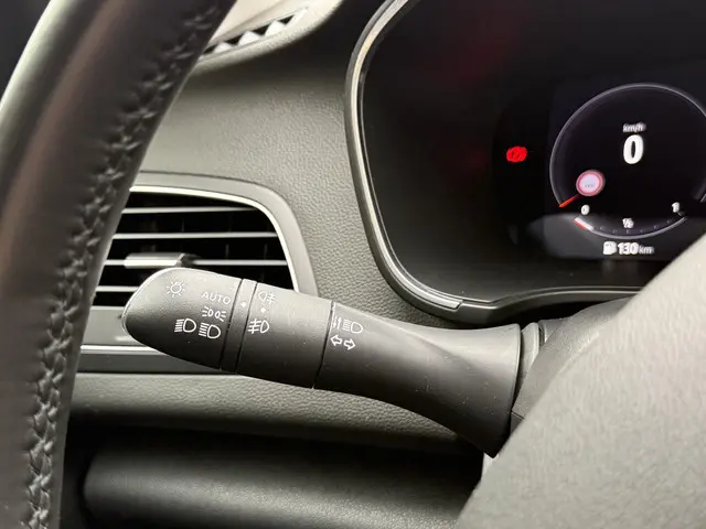 Renault Mégane Estate 1.3 TCe 140 Techno 2023 Benzine 26