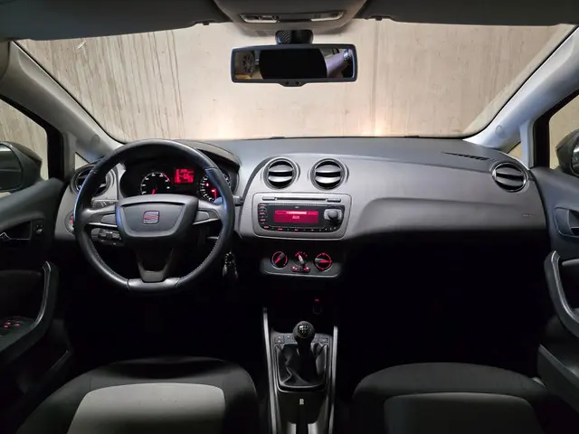 SEAT Ibiza 1.2 TSI Style 2013 Benzine 25