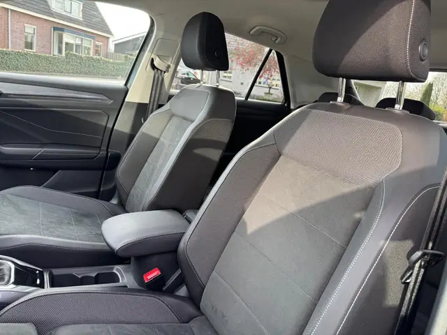 Volkswagen T-Roc 1.5 TSI Style 2023 Benzine 13