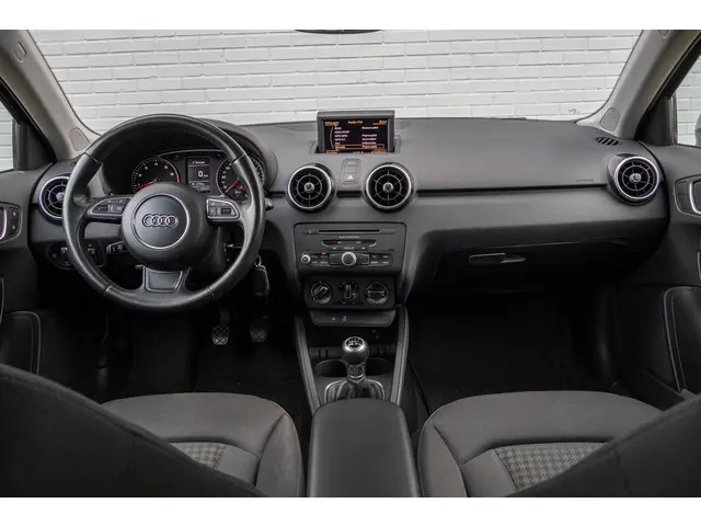 Audi A1 Sportback 2