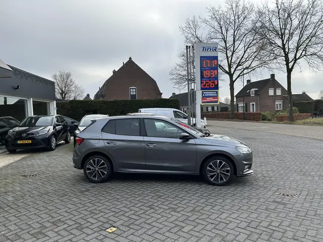 Škoda Fabia 1.0 TSI Monte Carlo 2024 Benzine 3