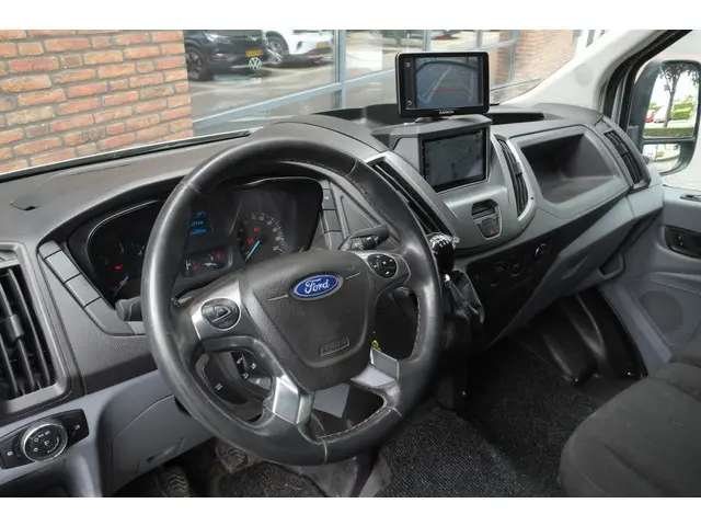 Ford Transit 350 2.2 TDCI L2H2 Trend 2015 Diesel 3