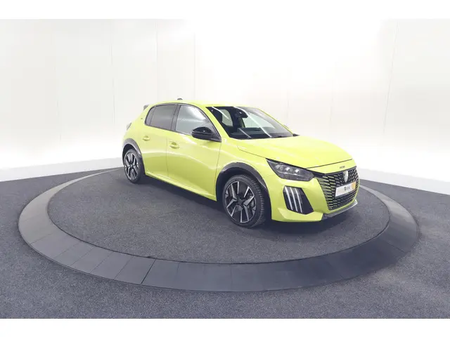 Peugeot 208 Hybrid 136 e-DCS6 GT 2024 Hybride Benzine 69