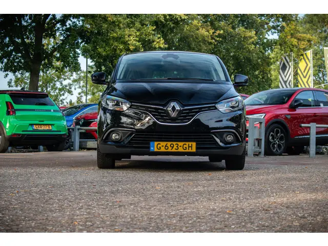 Renault Scénic TCe 130 Bose 2017 Benzine 2