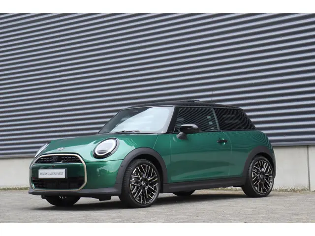 MINI 3-Deurs Cooper C 2024 Benzine 36