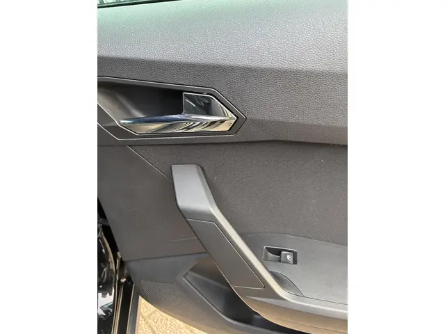 SEAT Arona 1.5 TSI EVO FR Business Intense 2019 Benzine 21