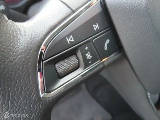 SEAT Leon ST 1.4 TSI ACT Style/nav/pdc/clima. 2015 Benzine 12