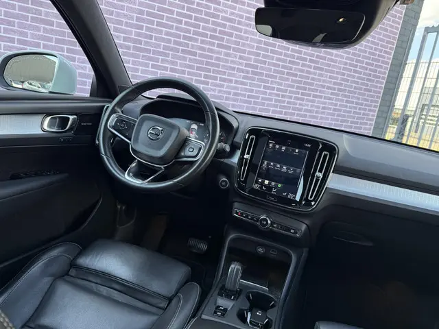 Volvo XC40 2.0 T5 AWD Intro Edition 2018 Benzine 16