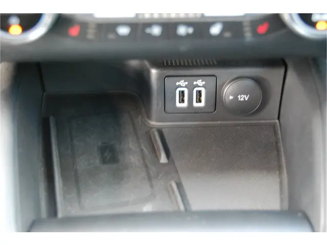 Ford Kuga 2.5 PHEV 225PK Vignale 2022 Hybride Benzine 26