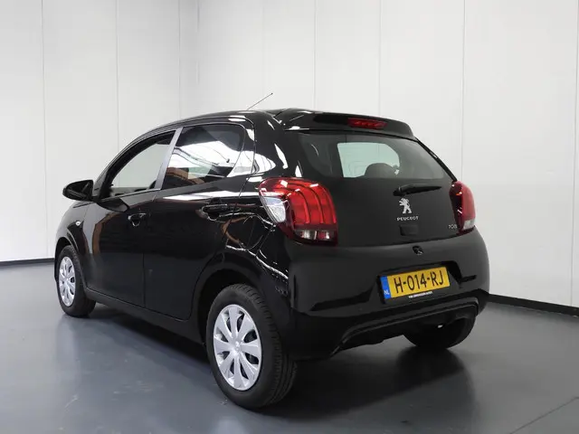 Peugeot 108 1.0 e-VTi Active 2020 Benzine 3