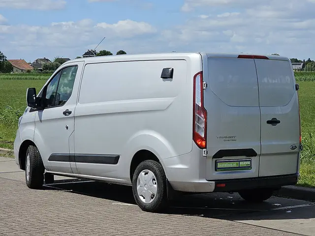 Ford Transit Custom 2.0 2021 Diesel 6