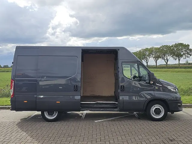 Iveco Daily 35S14 2021 Diesel 13
