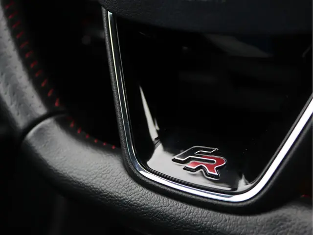 SEAT Ibiza 1.0 TSI FR Business Intense 2019 Benzine 64