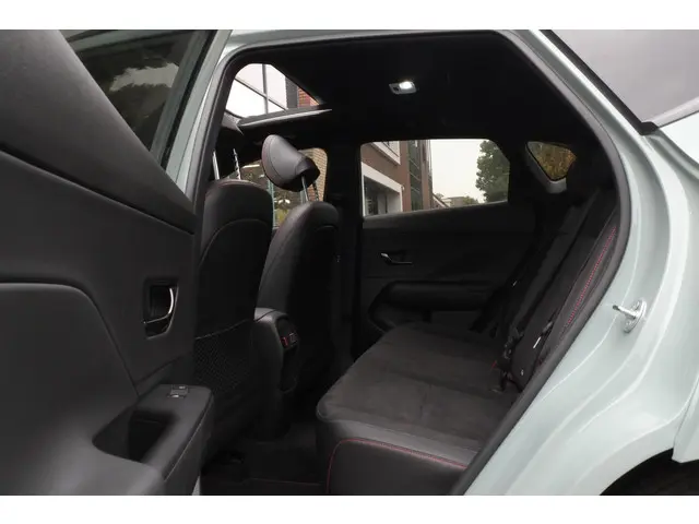 Hyundai Kona 1.6 GDI HEV N Line Sky 2024 Hybride Benzine 8