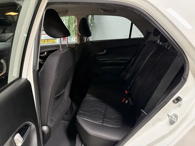 Kia Picanto 1.2 CVVT First Edition 2015 Benzine 6