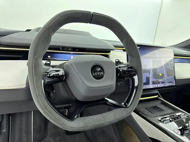 Lotus Emeya S 112kWh/603pk 2024 Elektrisch 13