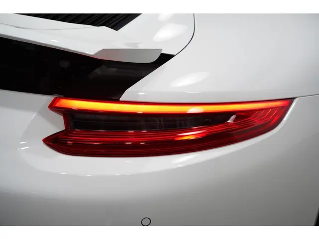 Porsche 911 3.0 Carrera S 2017 Benzine 15