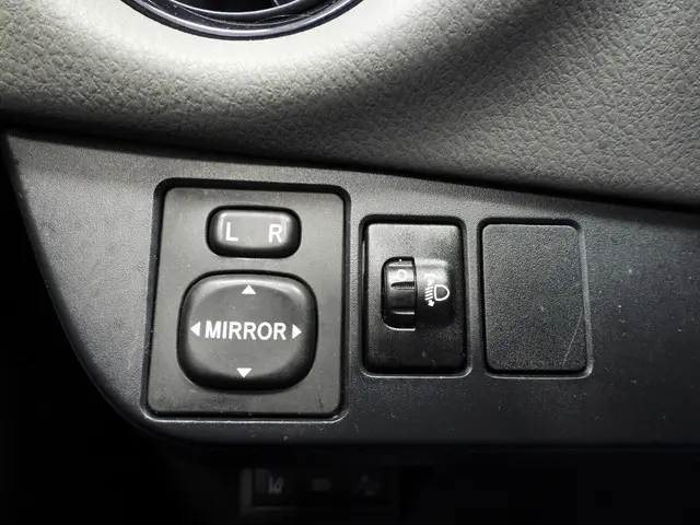Toyota Yaris 1.5 Hybrid Active 2020 Hybride Benzine 18