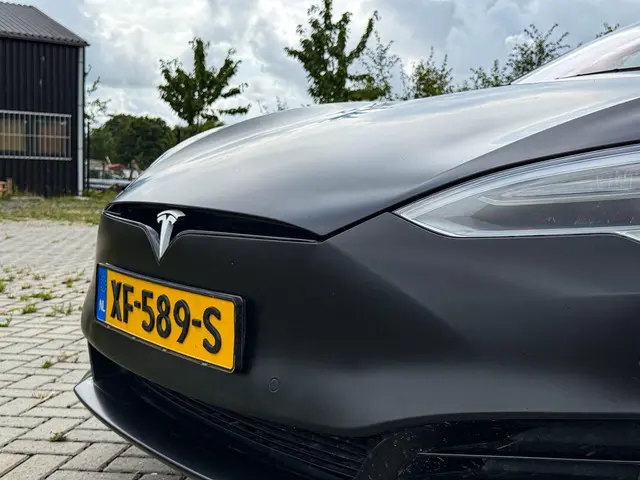 Tesla Model S 75D 2018 Elektrisch 5