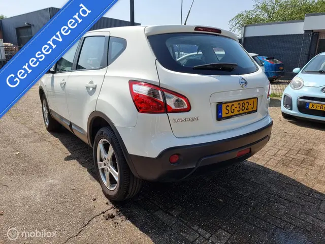 Nissan QASHQAI 1.6 360 2013 Benzine 6
