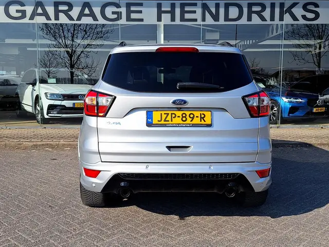 Ford Kuga 1.5 ST Line X-Pack 2019 Benzine 10