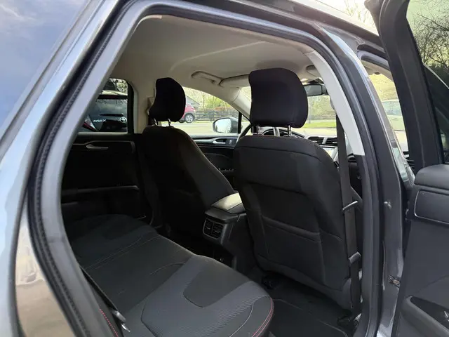 Ford Mondeo Wagon 1.5 ST Line 2017 Benzine 10