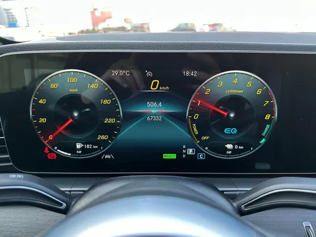 Mercedes-Benz GLE 350 e 4MATIC 2022 Hybride Benzine 21