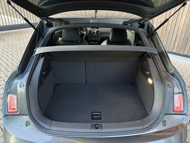 Audi A1 1.2 TFSI Pro Line S 2012 Benzine 18