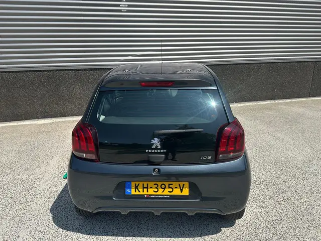 Peugeot 108 1.0 e-VTi Access/ zeer zuinig 2016 Benzine 15