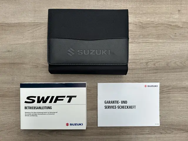 Suzuki Swift 1.2 Select Smart Hybrid 2025 Benzine 20