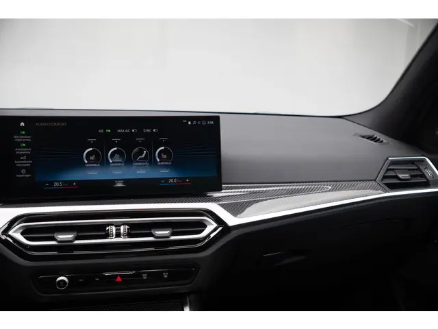 BMW 3 Serie Sedan 320e 2025 Hybride Benzine 12