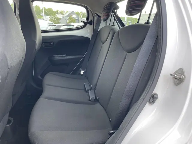 Citroën C1 1.0 VTi Feel 2021 Benzine 12