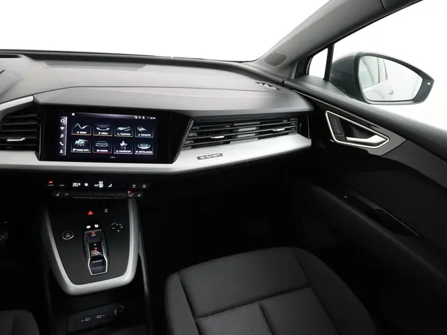 Audi Q4 e-tron 40 Advanced 77 kWh 2021 Elektrisch 22