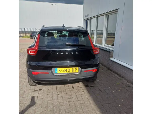 Volvo XC40 Recharge P8 AWD R-Design 2020 Elektrisch 7