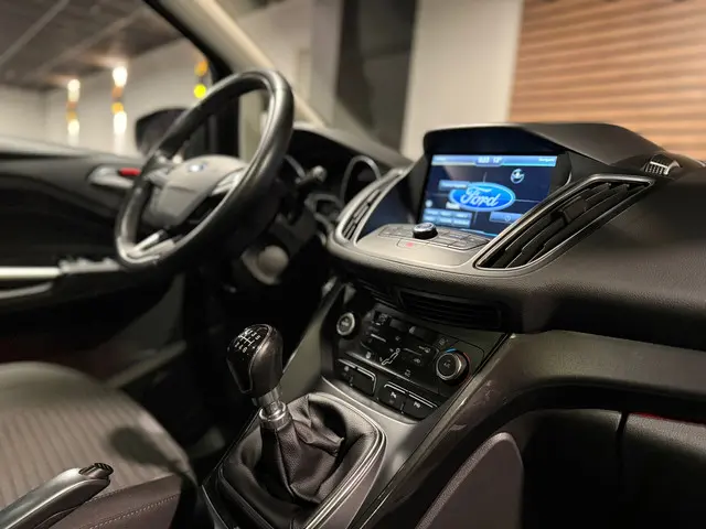 Ford C-MAX 1.0 Titanium CAMERA/NAVI/LED/CLIMA. 2016 Benzine 16