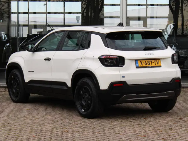 Jeep Avenger Longitude 54 kWh 2024 Elektrisch 2