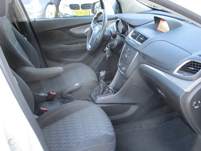 Opel Mokka 1.4 TURBO Edition Navi Airco LM ! 2014 Benzine 13