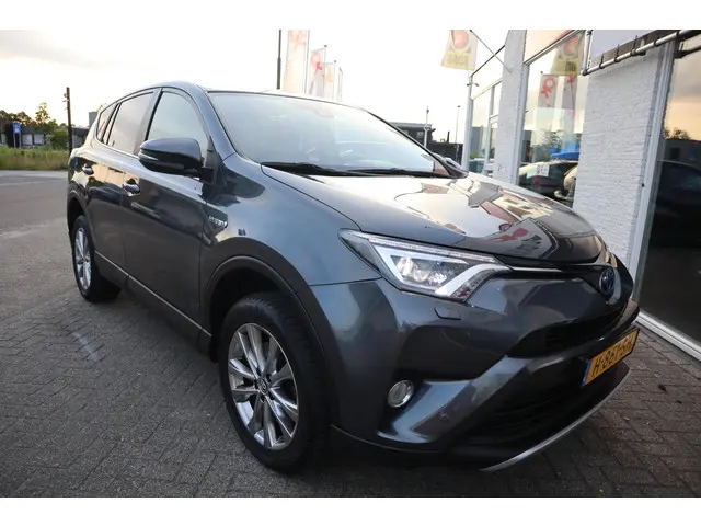 Toyota RAV4 2.5 HYBRID DYNAMIC 2017 Hybride Benzine 12