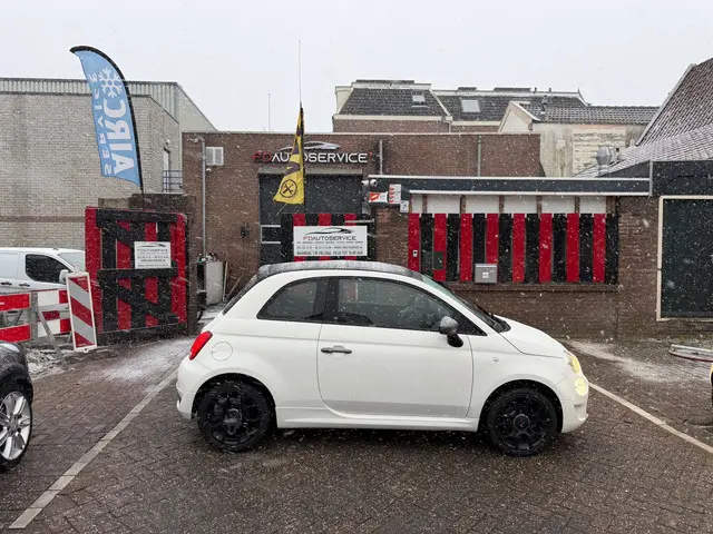 Fiat 500 1.2 Lounge cabrio 2017 Benzine 5