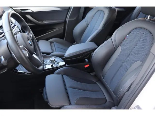 BMW X2 M35i M-sport org.NL camera 2020 Benzine 8