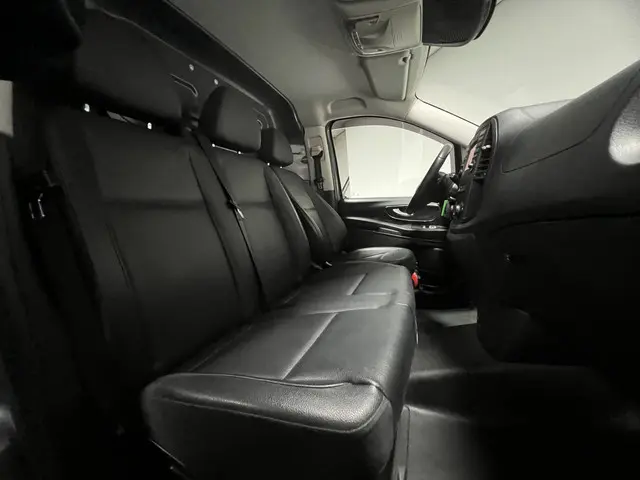 Mercedes-Benz Vito 114 CDI Lang 2018 Diesel 23